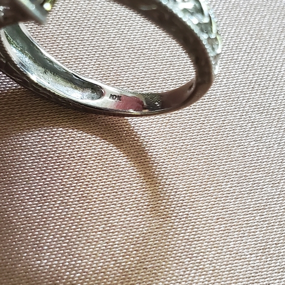 10k White Gold Pink Topaz Ring - Picture 7 of 10